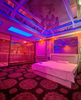 丰台高端剧情会所嫩妹现场海选