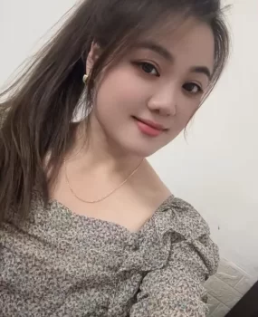 天心胸大西贝小姐姐