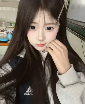 纯欲风骚粉嫩小萝莉