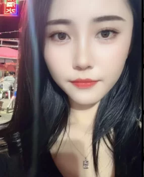 黄浦区白嫩小妹