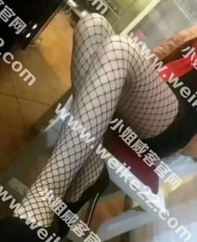 约炮包头兼职mm床上服务相当骚气