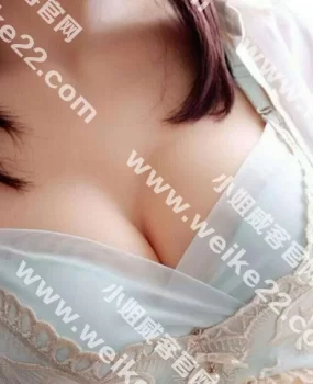 回龙观附近刚下水的良家小少妇—-美丽—-只要四张，颜美波大完美性伴侣