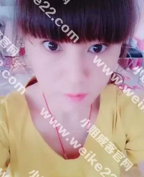 四川少妇，川妹子活多衣服多