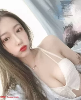 长枪直入高中兼职无毛小白虎、草的妹妹直叫爸爸