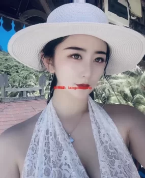 雁塔刚下水的模特身材不错