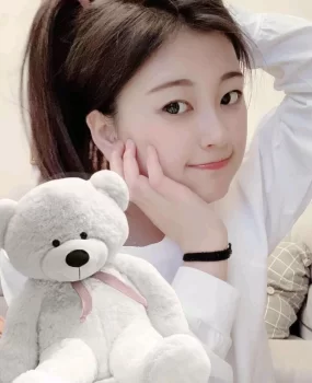 单纯邻家小姐姐