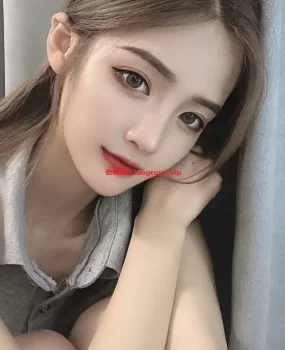 成都性感学姐兼职，粉嫩咪咪粉嫩逼